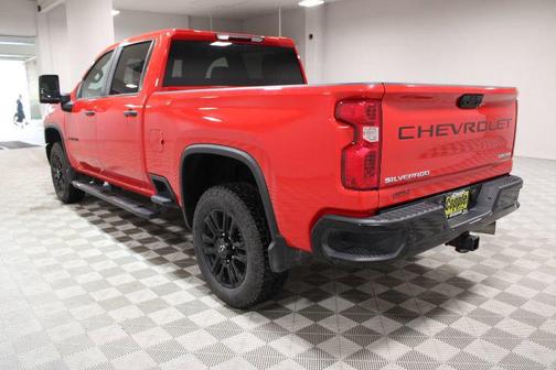 2024 Chevrolet Silverado 2500 Custom