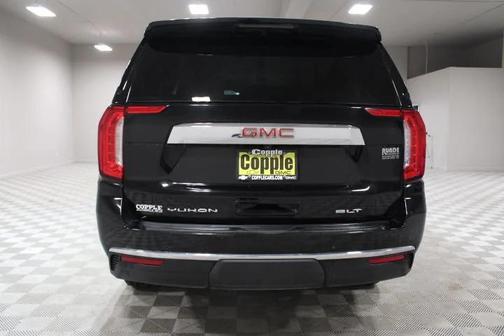 2023 GMC Yukon XL SLT