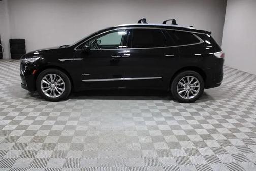 2022 Buick Enclave AWD Avenir