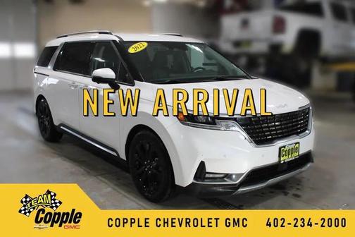 2022 Kia Carnival SX