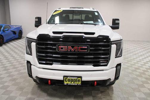 2024 GMC Sierra 2500 AT4