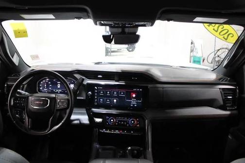 2024 GMC Sierra 2500 AT4