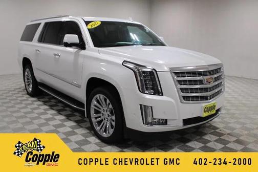 2017 Cadillac Escalade ESV Luxury