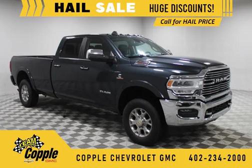2019 RAM 3500 Laramie Crew Cab 4x4 8' Box