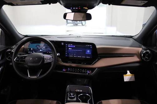 Polar White Tricoat 2026 Chevrolet Equinox AWD ACTIV