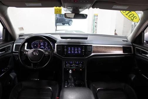 2018 Volkswagen Atlas 3.6L SEL Premium
