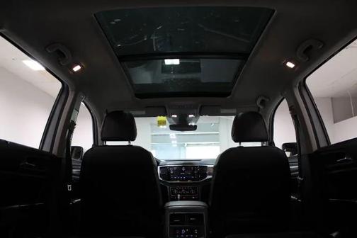 2018 Volkswagen Atlas 3.6L SEL Premium