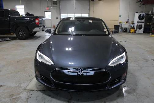 2015 Tesla Model S 85D