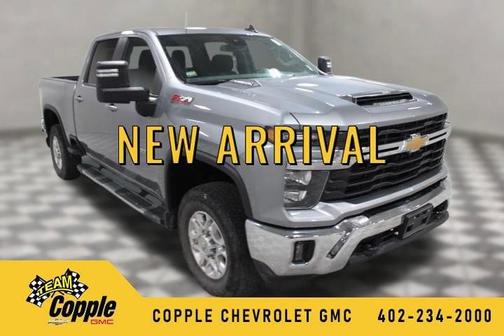 Summit White 2022 GMC Sierra 1500 SLT