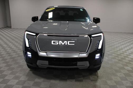 2024 GMC Sierra EV Denali Edition 1