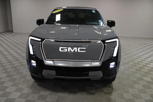2024 GMC Sierra EV Denali Edition 1