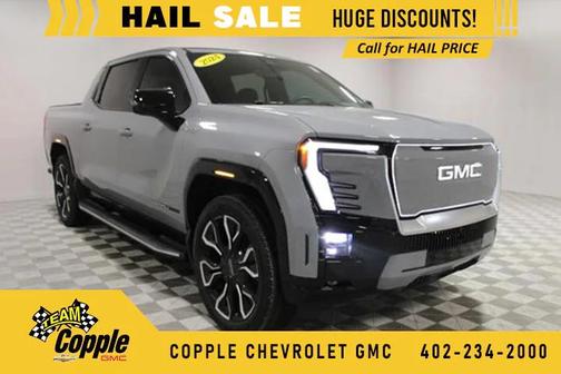 2024 GMC Sierra EV Denali Edition 1