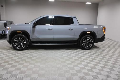 2024 GMC Sierra EV Denali Edition 1