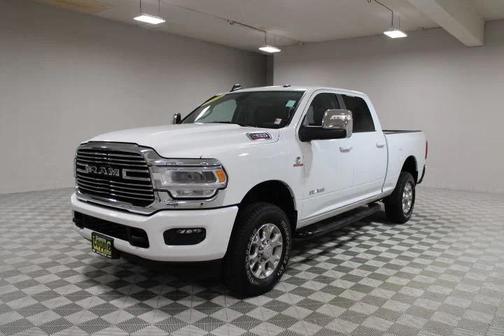 2024 RAM 2500 Laramie Crew Cab 4x4 6'4' Box
