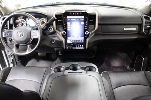 2024 RAM 2500 Laramie Crew Cab 4x4 6'4' Box