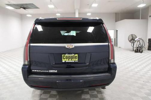 2018 Cadillac Escalade ESV Platinum