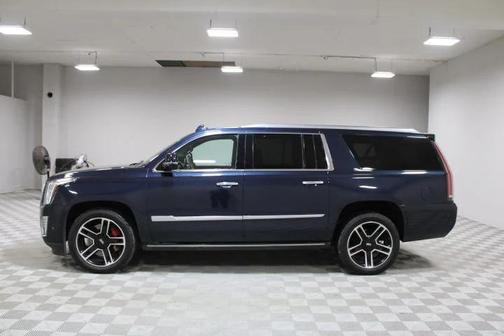 2018 Cadillac Escalade ESV Platinum