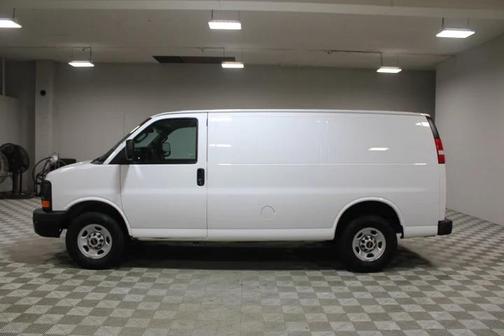 2016 GMC Savana 2500 Work Van