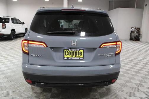 2022 Honda Pilot AWD Black Edition