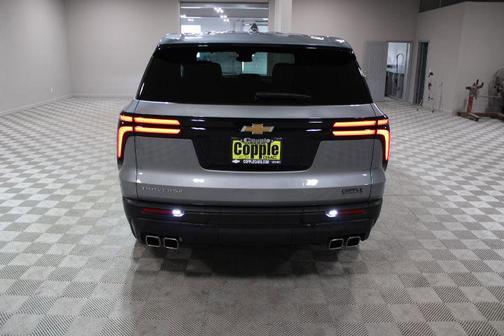 2024 Chevrolet Traverse LS