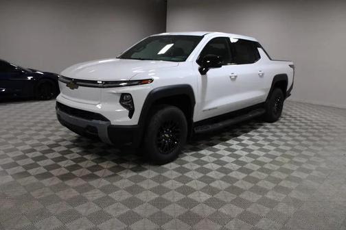 2025 Chevrolet Silverado EV LT