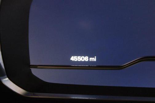 2022 Chevrolet Suburban 4WD Z71