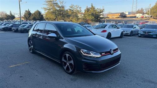 2017 Volkswagen Golf GTI 