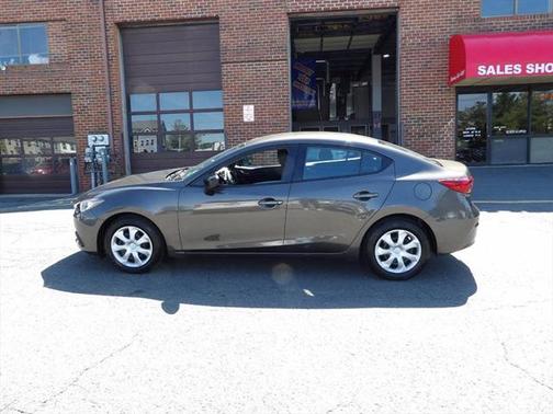 2015 Mazda Mazda3 i SV
