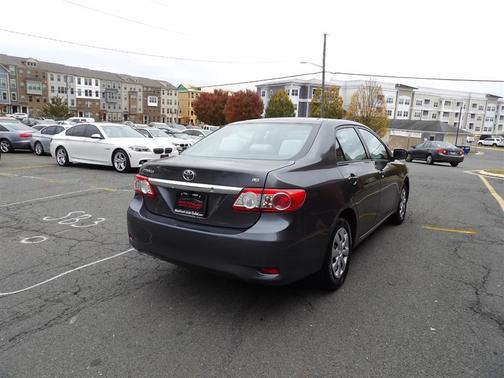 2011 Toyota Corolla LE