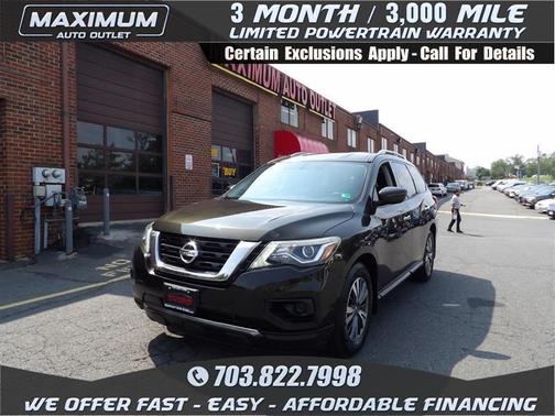 2017 Nissan Pathfinder S