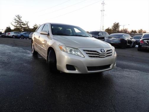 2010 Toyota Camry LE