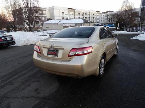 2010 Toyota Camry LE