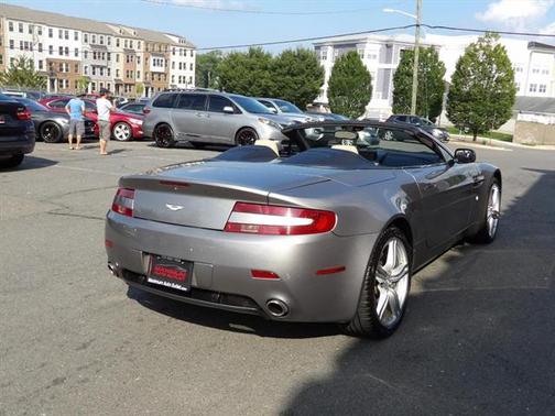 2009 Aston Martin V8 Vantage Base