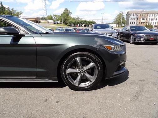 2015 Ford Mustang V6