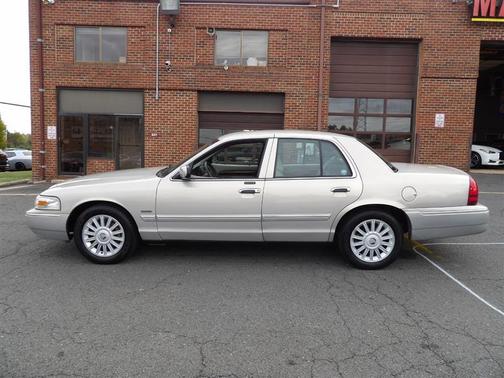 2009 Mercury Grand Marquis LS