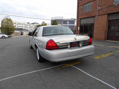 2009 Mercury Grand Marquis LS