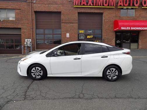 2016 Toyota Prius Two Eco