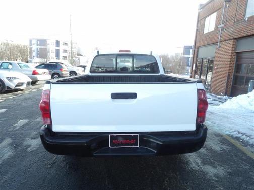 2013 Toyota Tacoma Base