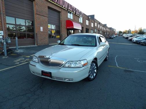 2007 Lincoln Town Car Signature