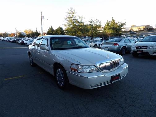 2007 Lincoln Town Car Signature