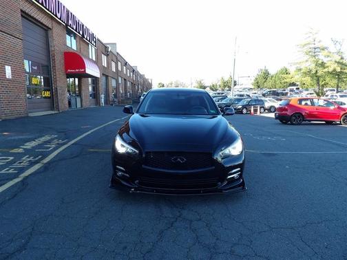 2015 INFINITI Q50 Base