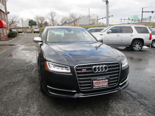 Photo 1 of 26 of 2016 Audi S8 Plus