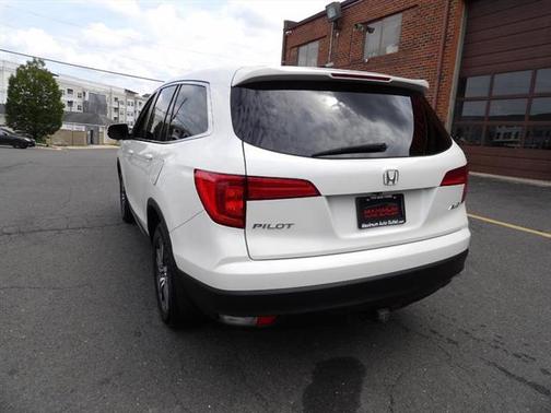 2016 Honda Pilot EX