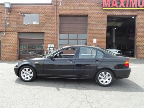 2005 BMW 325