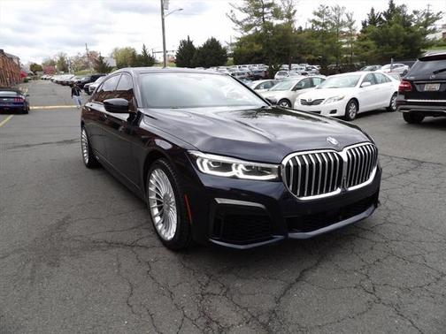 2020 BMW 750 i xDrive