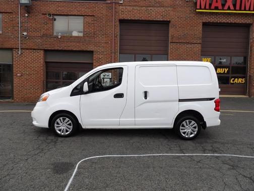 2017 Nissan NV200 SV