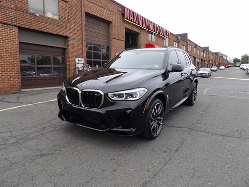 2022 BMW X5 M Base