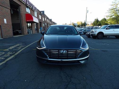 2022 Hyundai SONATA SE