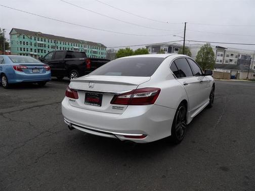 2017 Honda Accord Sport SE