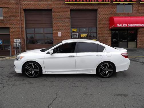 2017 Honda Accord Sport SE